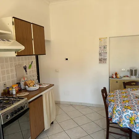 Apartment La Dolce Rosy Mentana